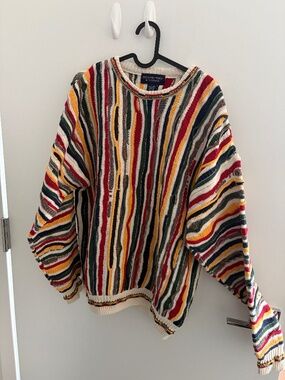 Roundtree and Yorke Sweater